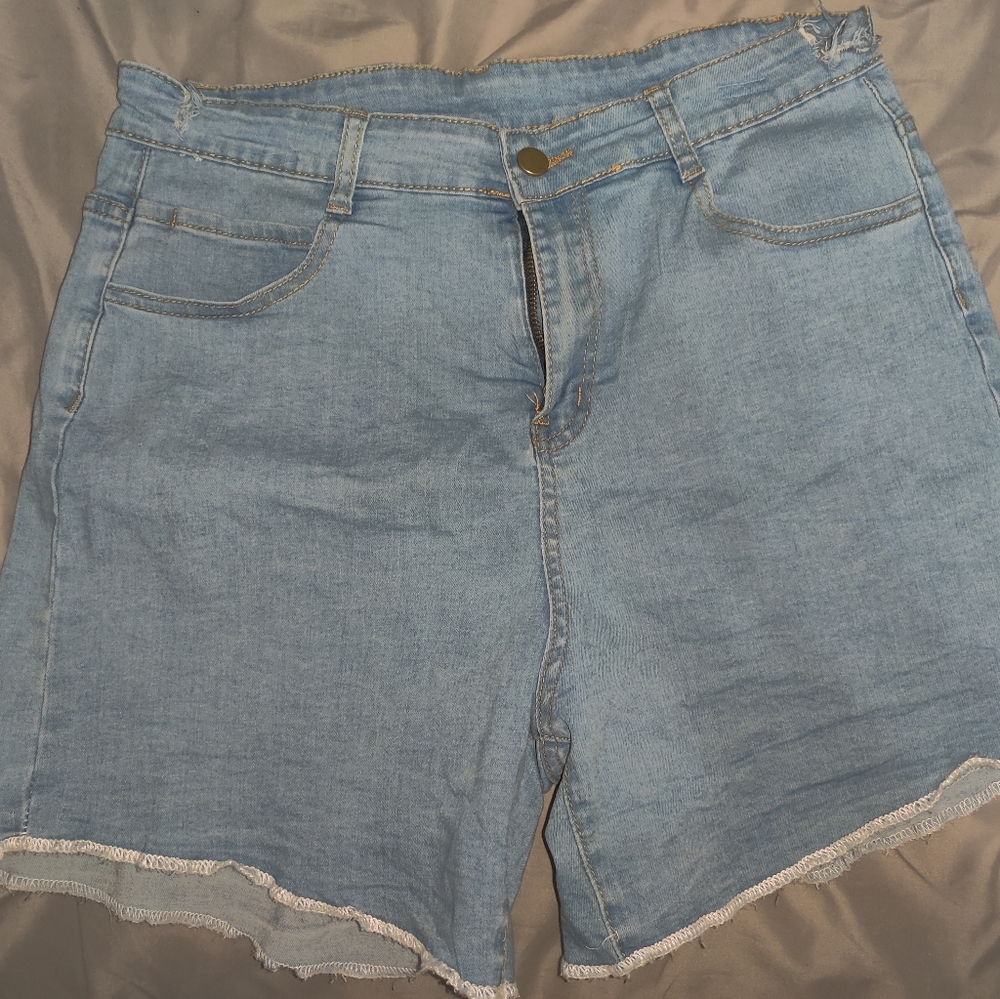 Women shorts